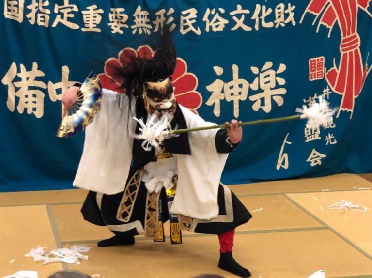 国譲りの能の舞の舞い手